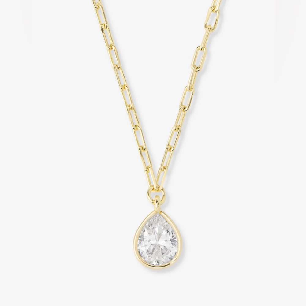 Drop of Perfection Necklace
Gold|White Diamondettes
Orig price$98.00